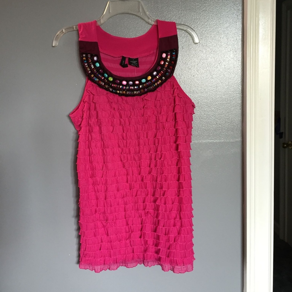 NEW Sleeveless Shirt/Blouse